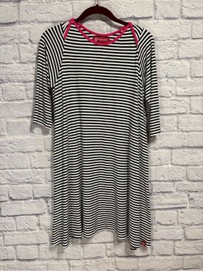 Redfish Kids Navy & White Striped Top with Pink Trim Size 12